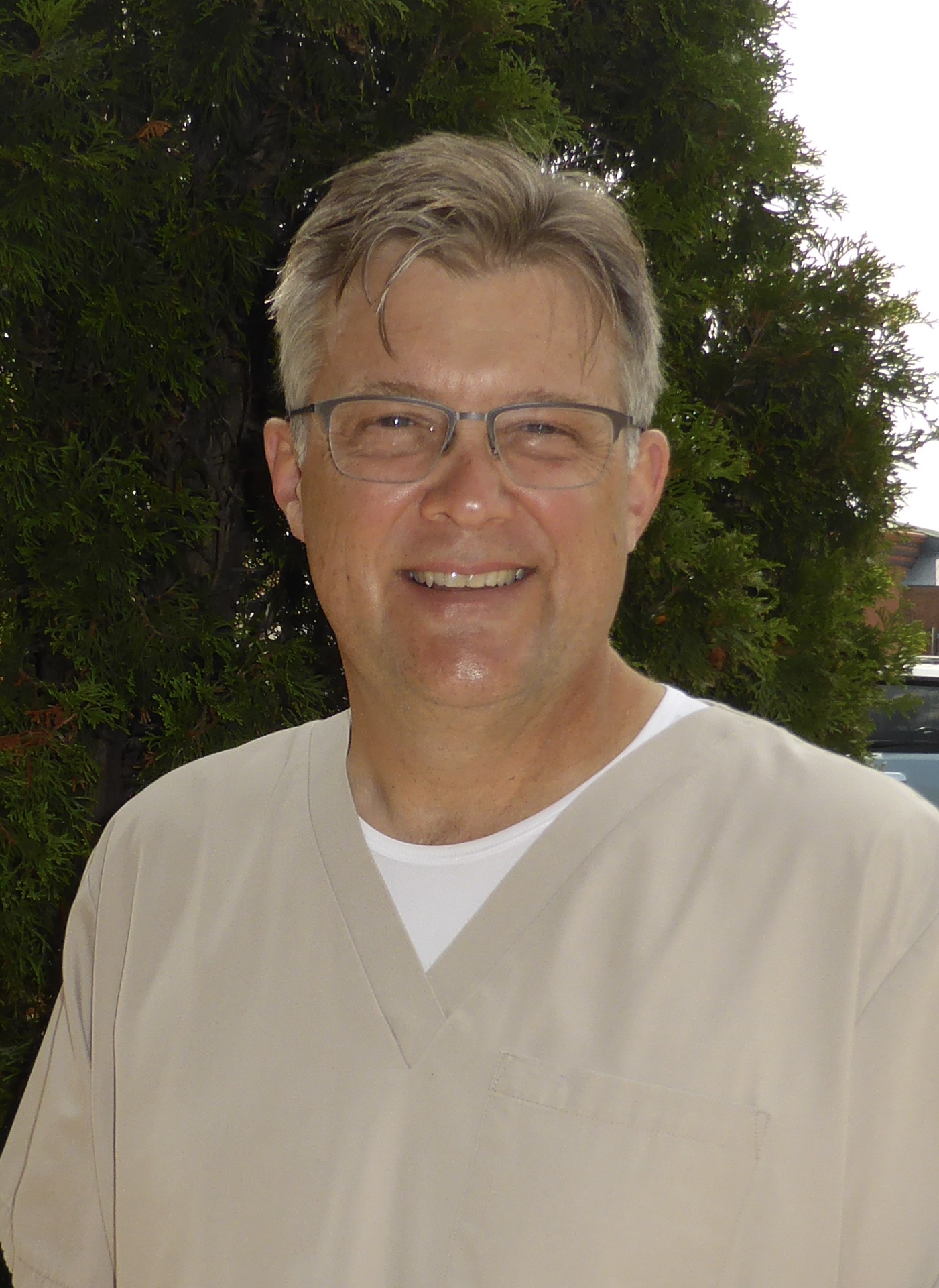 Dr. Gary Clark